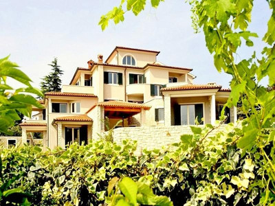 Apartments Salu