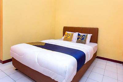 Spot On 2697 Homy House