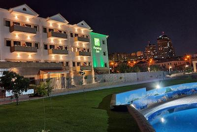 Holiday Inn Aktau - Seaside