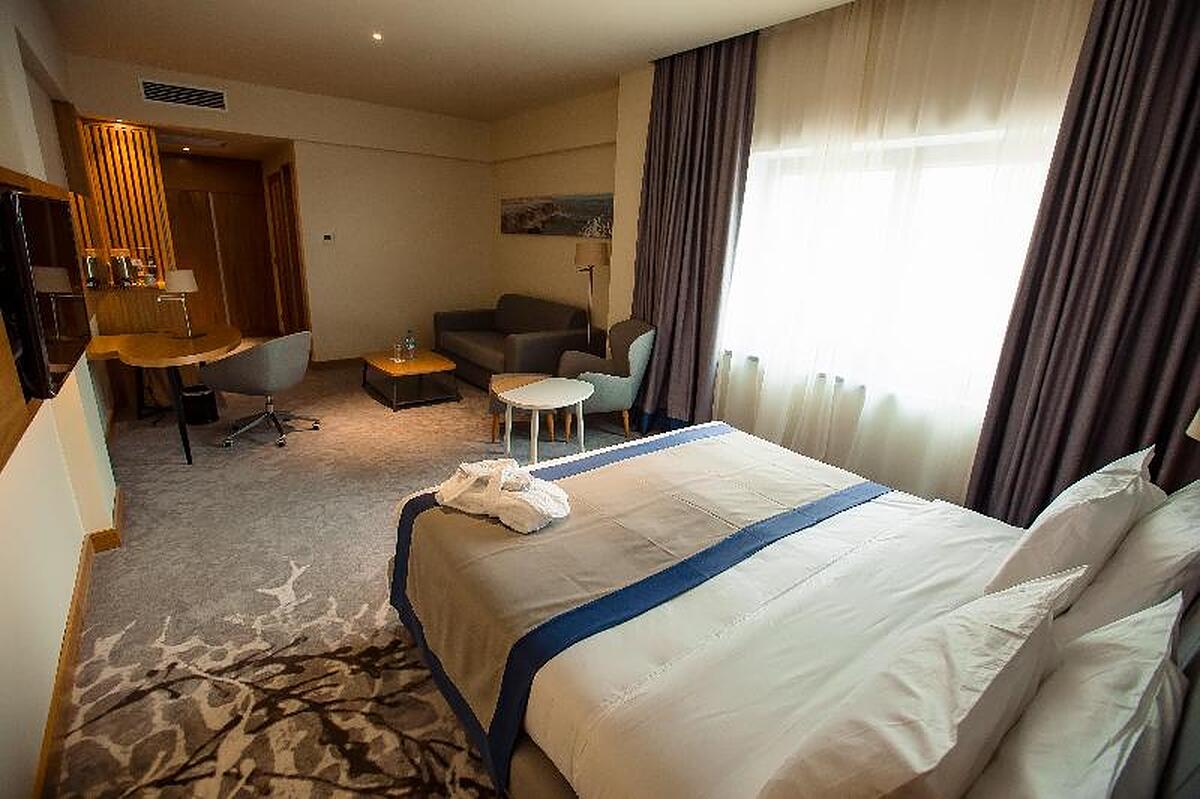 Holiday Inn Aktau - Seaside
