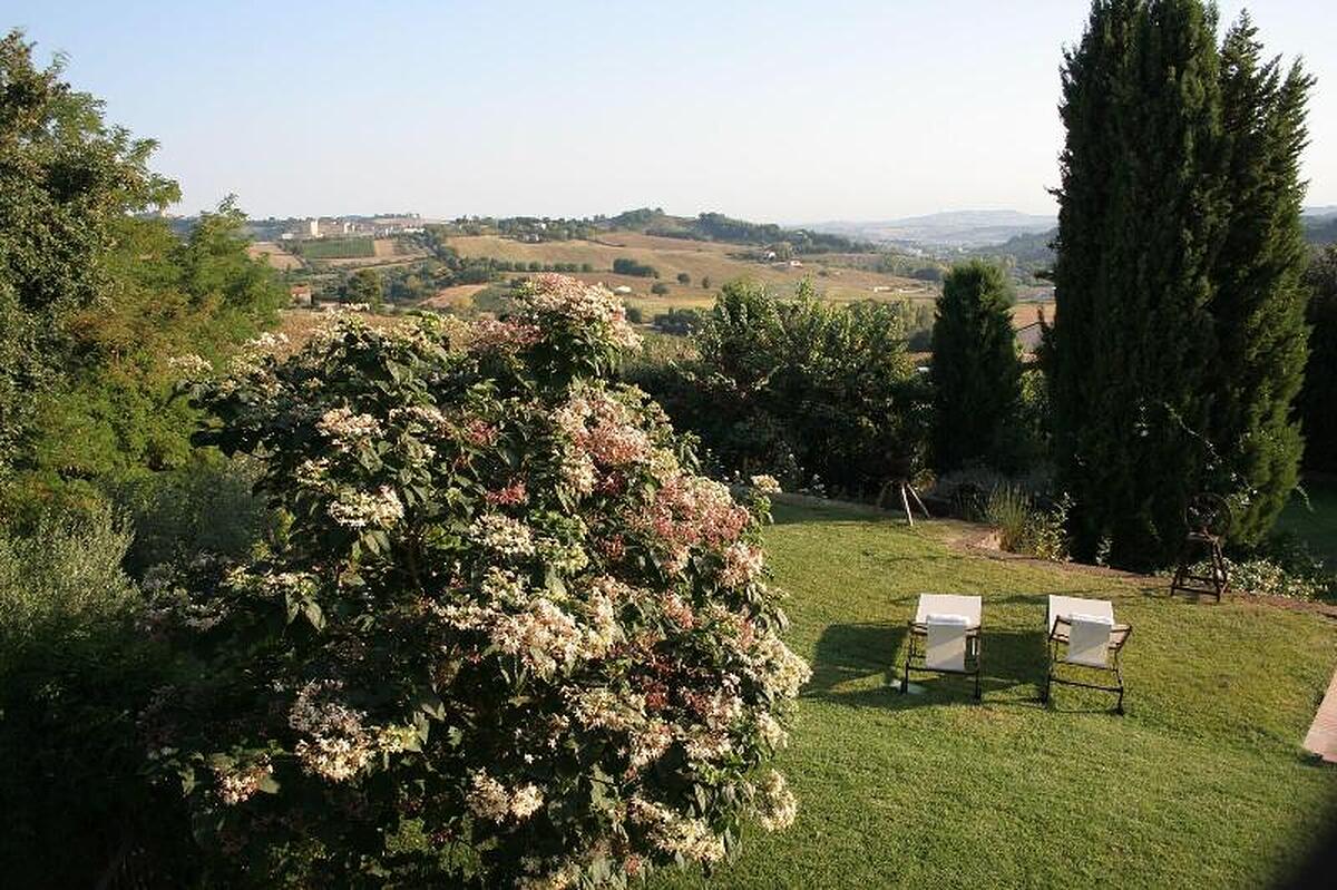 B B Villa Fioreconero