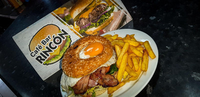 Hostal Avenida 57