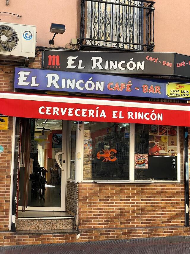 Hostal Avenida 57
