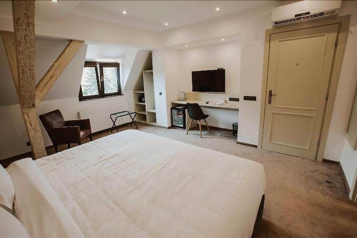 Hotel Republique