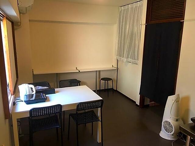 BOARDING HOUSE