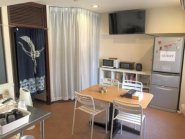 BOARDING HOUSE