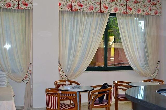 Hotel Sabra
