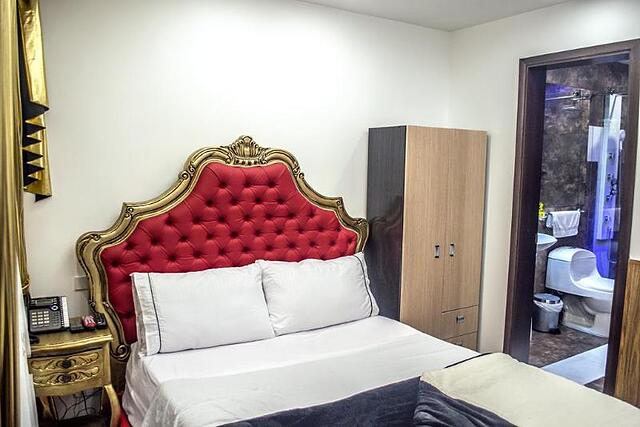 Hotel Von Astorian