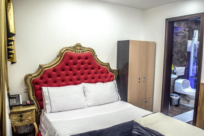 Hotel Von Astorian
