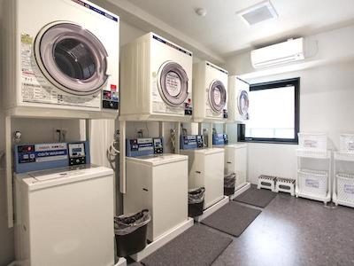 LIVEMAX OSAKA YODOYABASHI