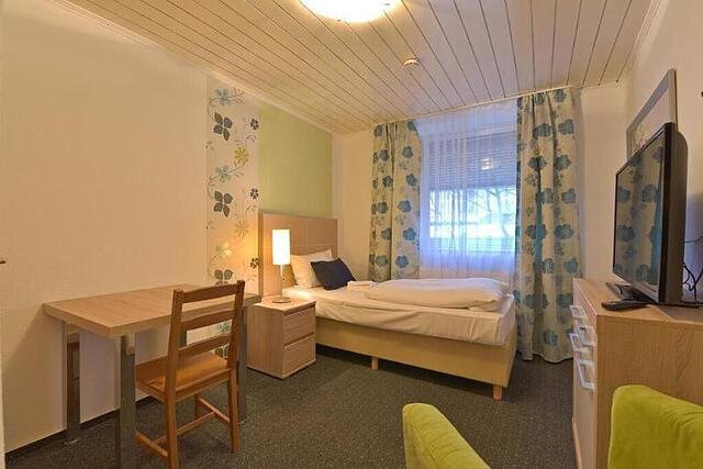 Hotel Alt Finthen
