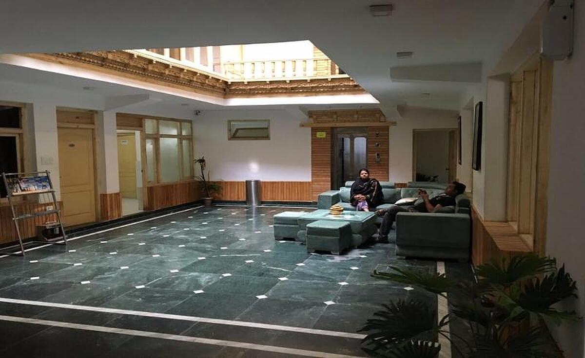 Hotel Chonjor Residency