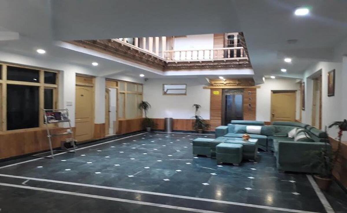 Hotel Chonjor Residency