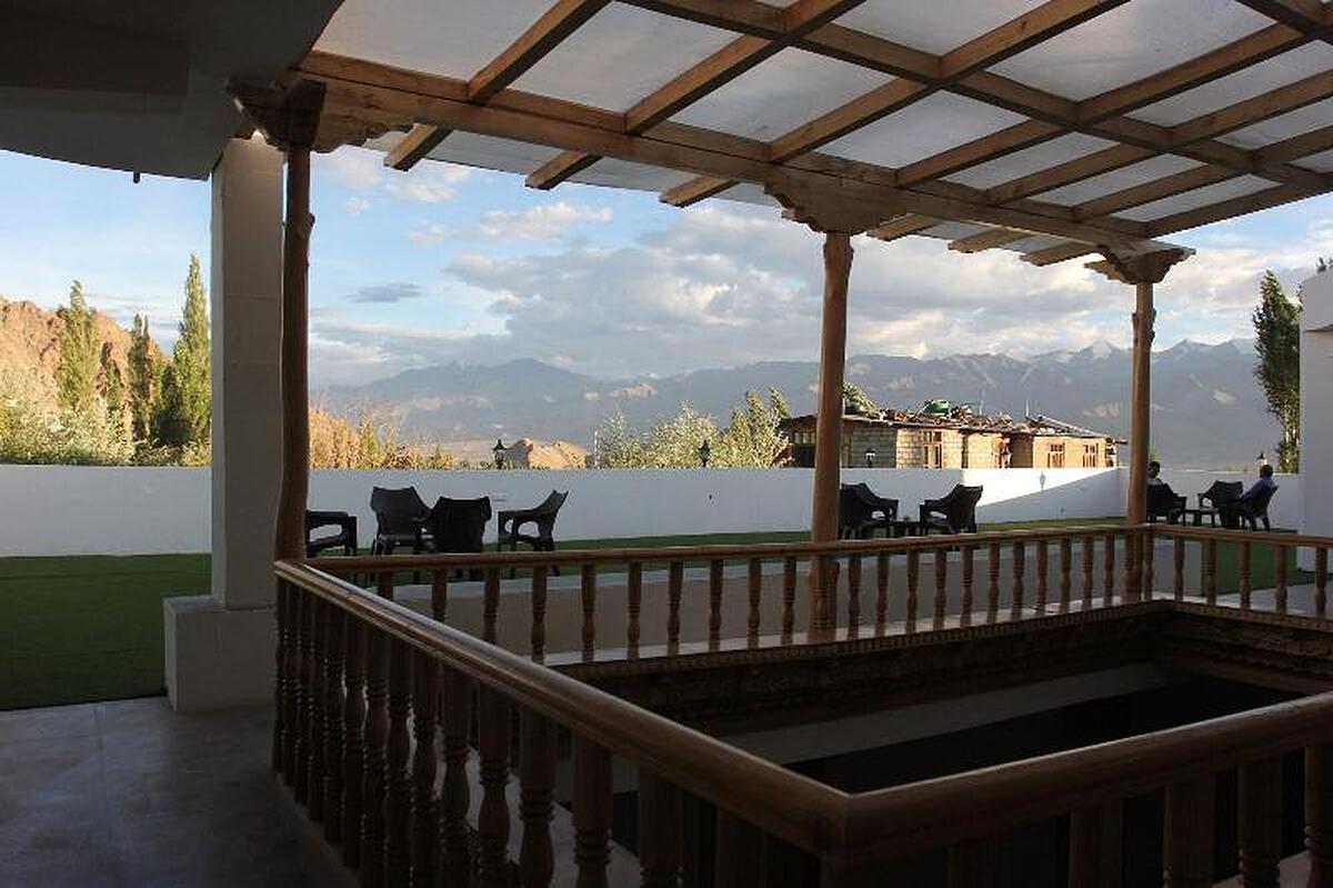 Hotel Chonjor Residency