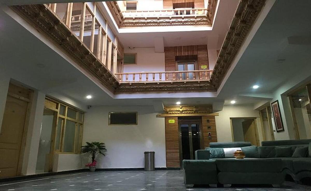 Hotel Chonjor Residency