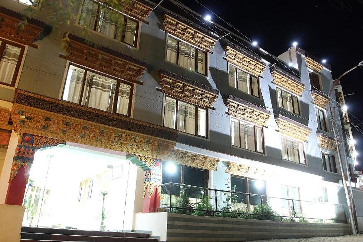 Hotel Chonjor Residency