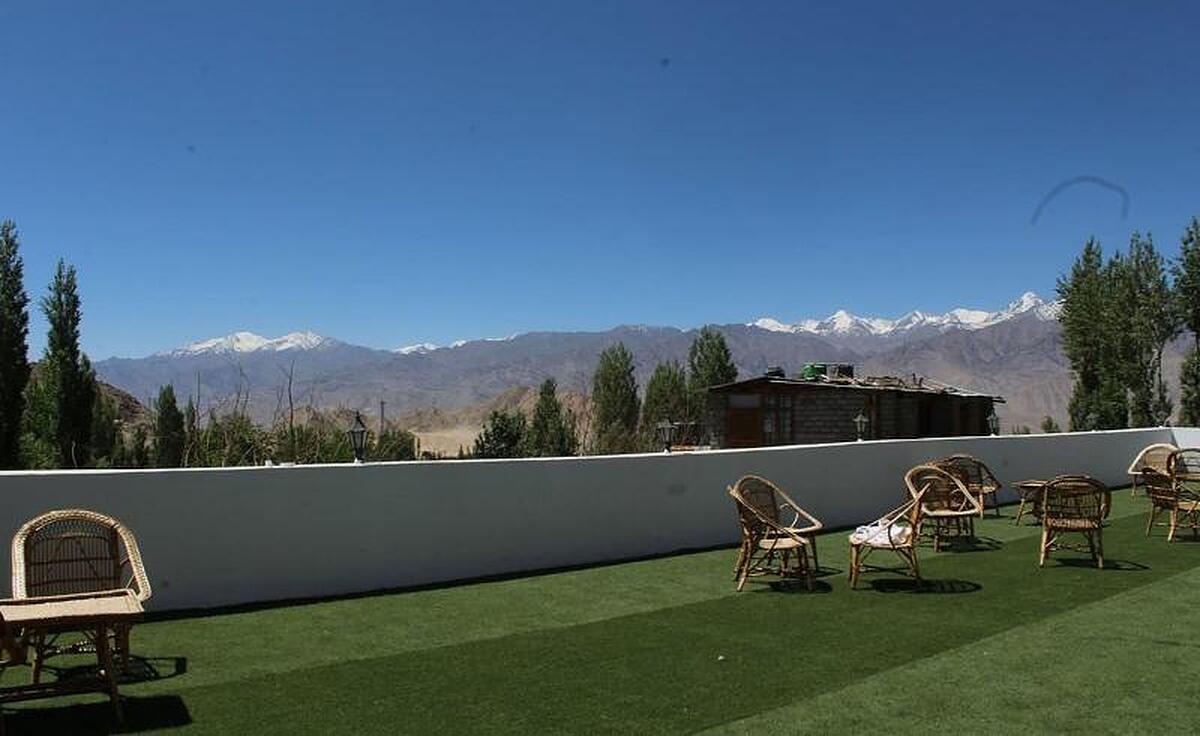 Hotel Chonjor Residency