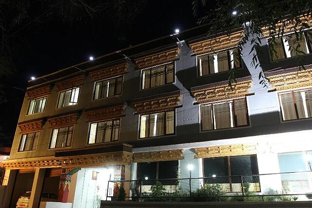 Hotel Chonjor Residency