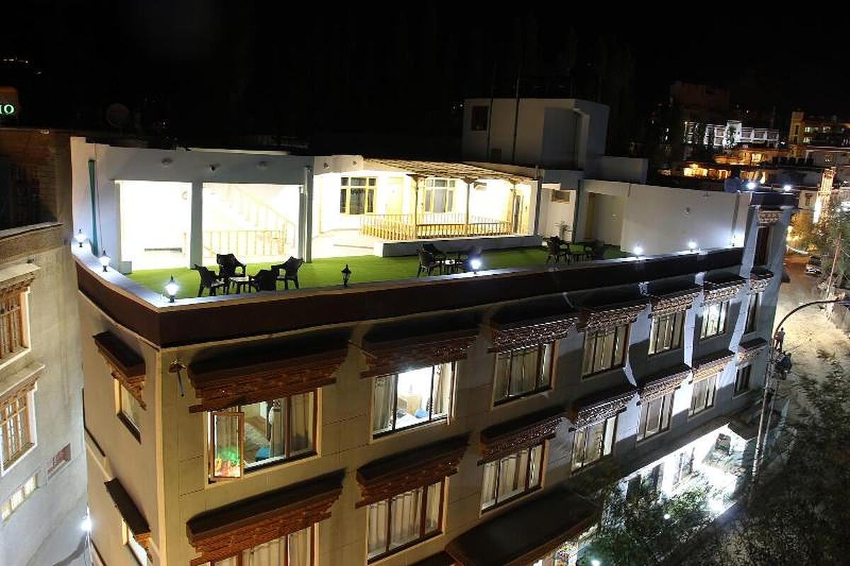 Hotel Chonjor Residency