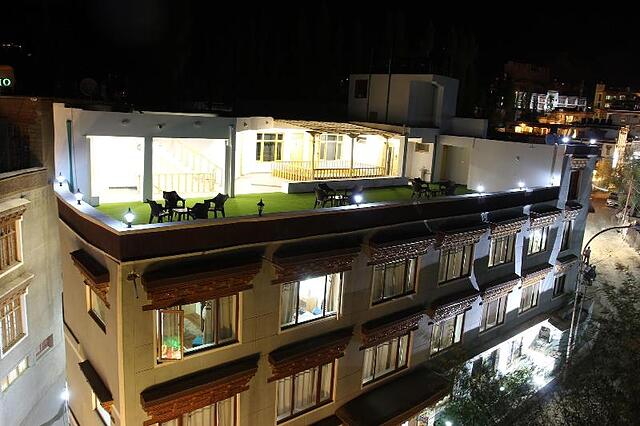 Hotel Chonjor Residency