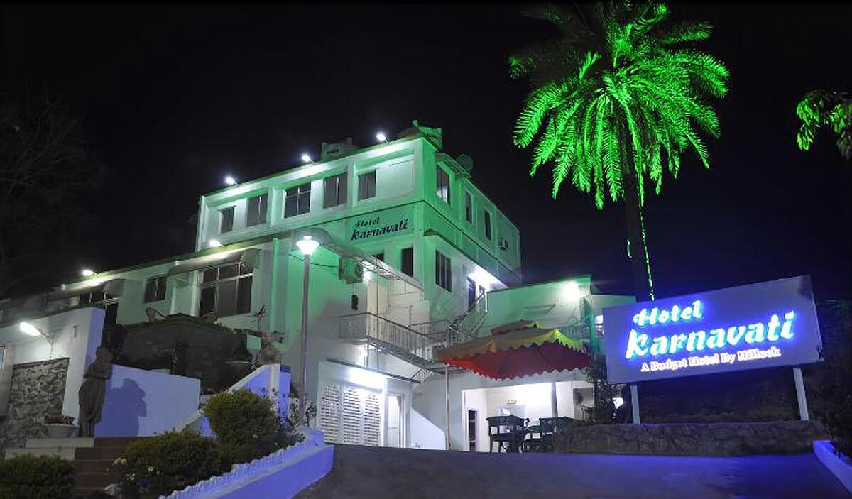 Hotel Karnavati