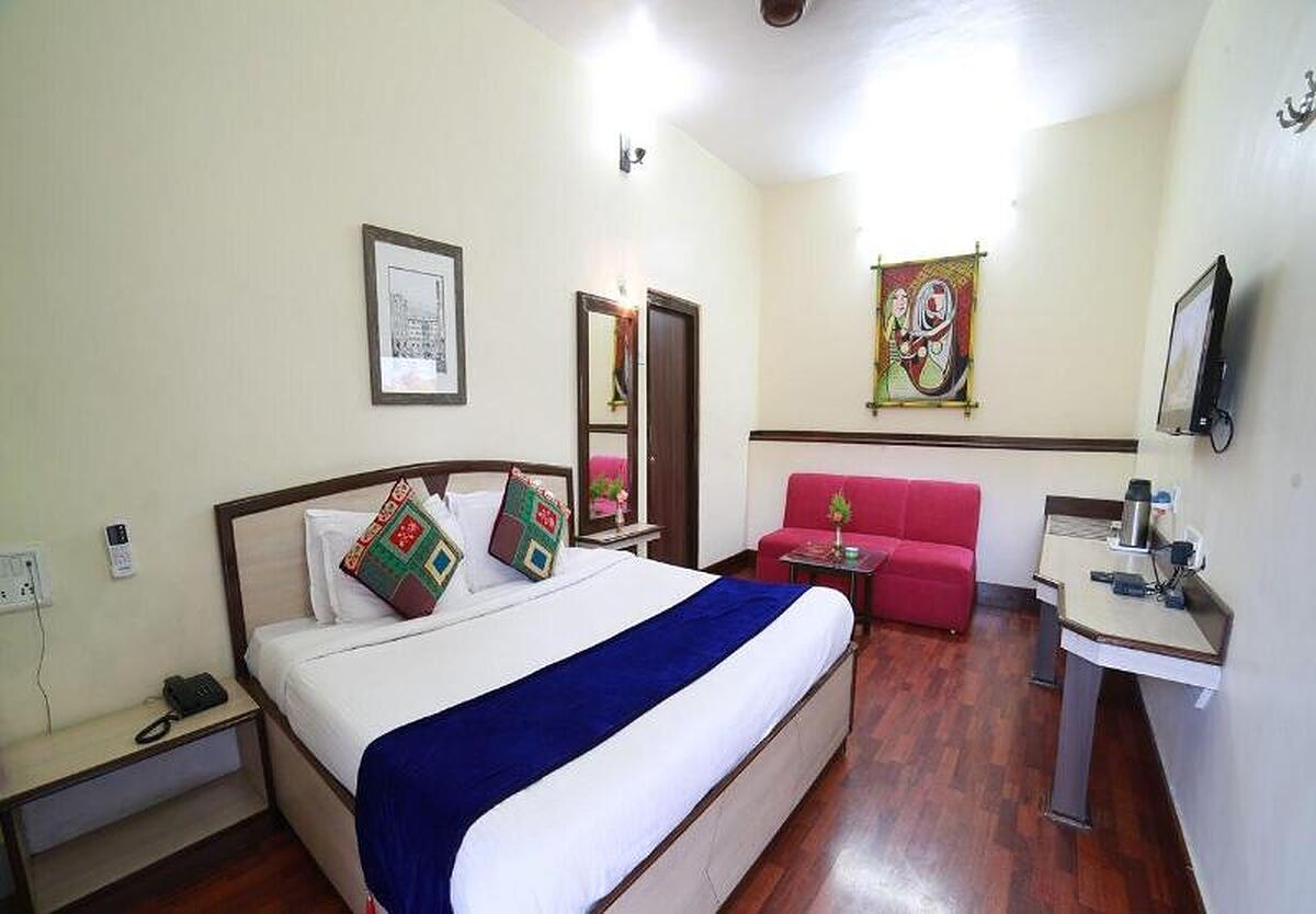 Hotel Karnavati
