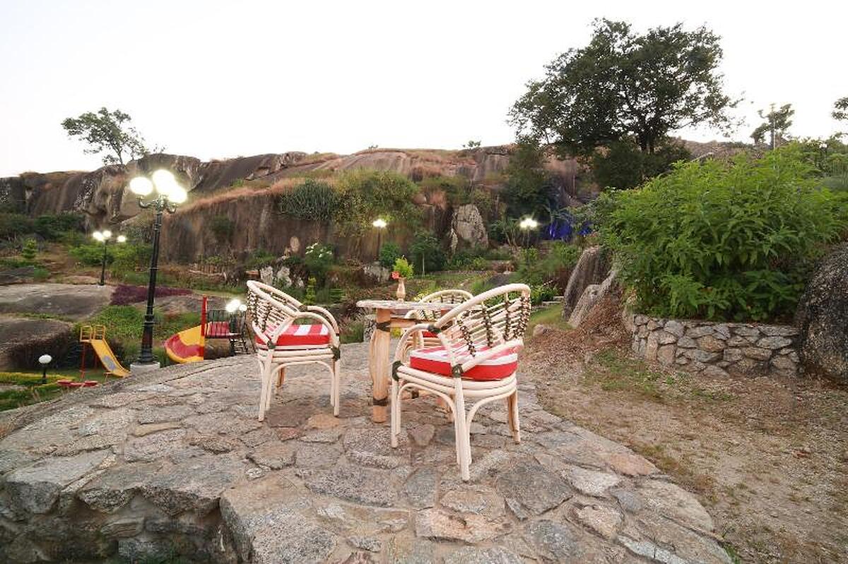 Hotel Karnavati