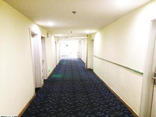 7 DAYS INN QINGDAO HAIYUNAN XINGLONG ROAD