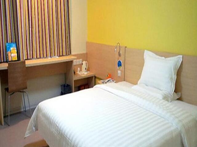 7 DAYS INN QINGDAO HAIYUNAN XINGLONG ROAD