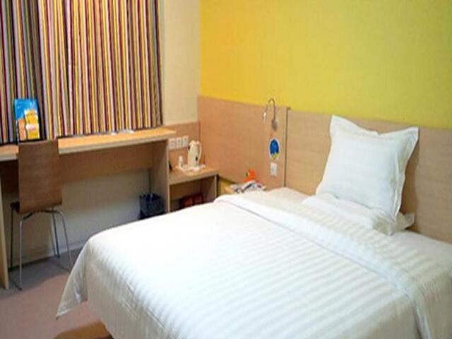 7 DAYS INN QINGDAO HAIYUNAN XINGLONG ROAD