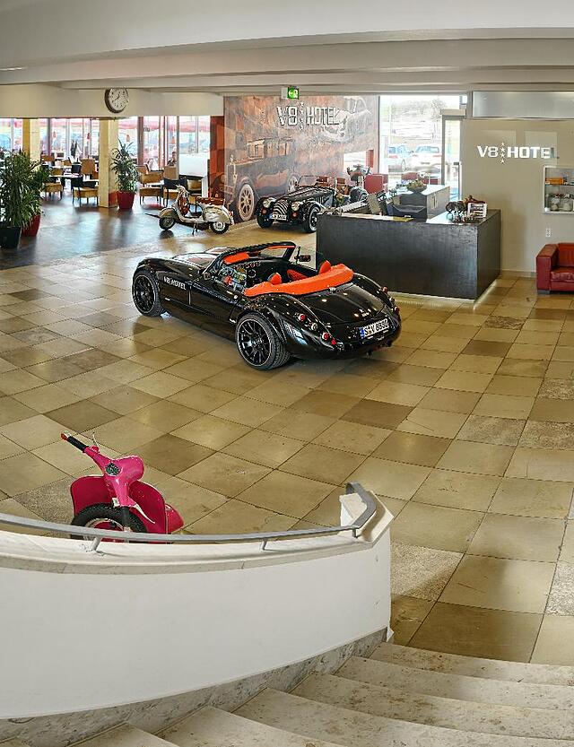 V8 Hotel Classic Motorworld Region Stuttgart
