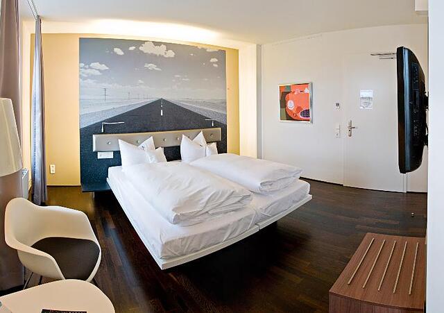 V8 Hotel Classic Motorworld Region Stuttgart