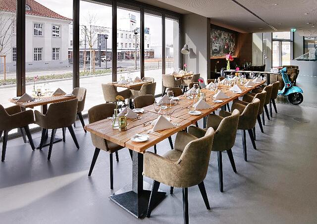 V8 Hotel Classic Motorworld Region Stuttgart