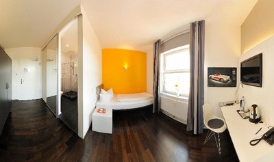 V8 Hotel Classic Motorworld Region Stuttgart