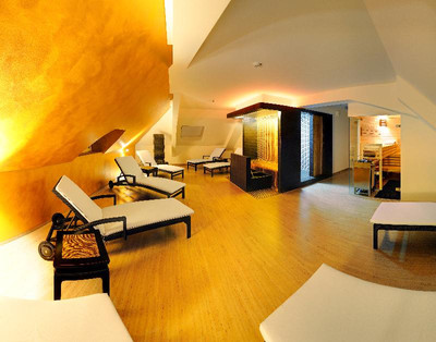 V8 Hotel Classic Motorworld Region Stuttgart
