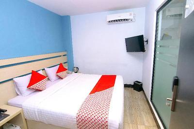 Budget Hotel By The Harbour