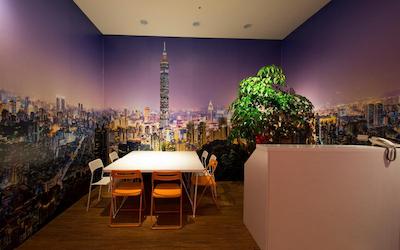SLEEPBOX HOSTEL