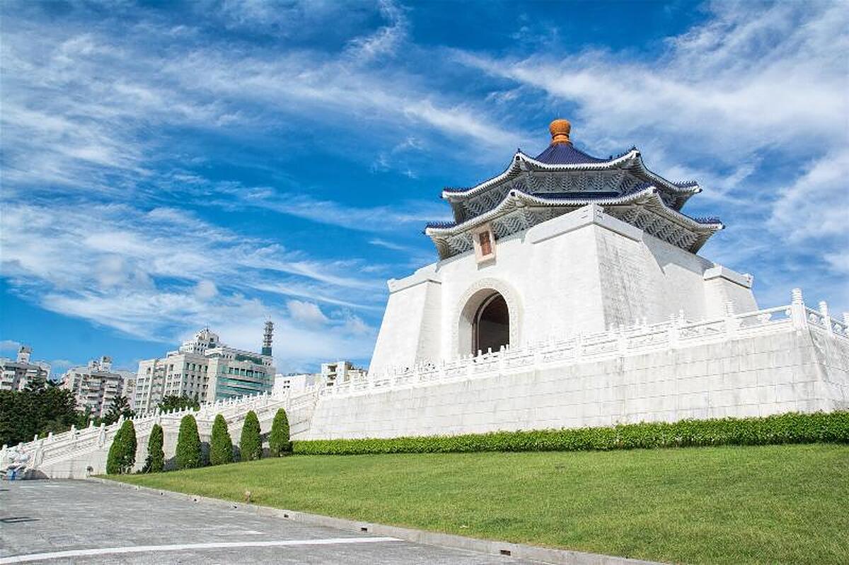TIEN CHIN HOTEL