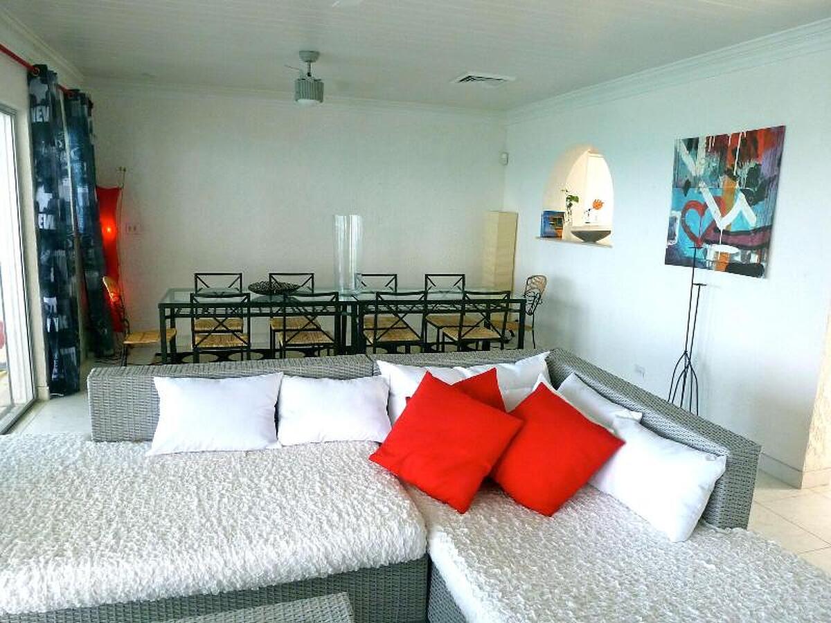 Bahasea Backpackers