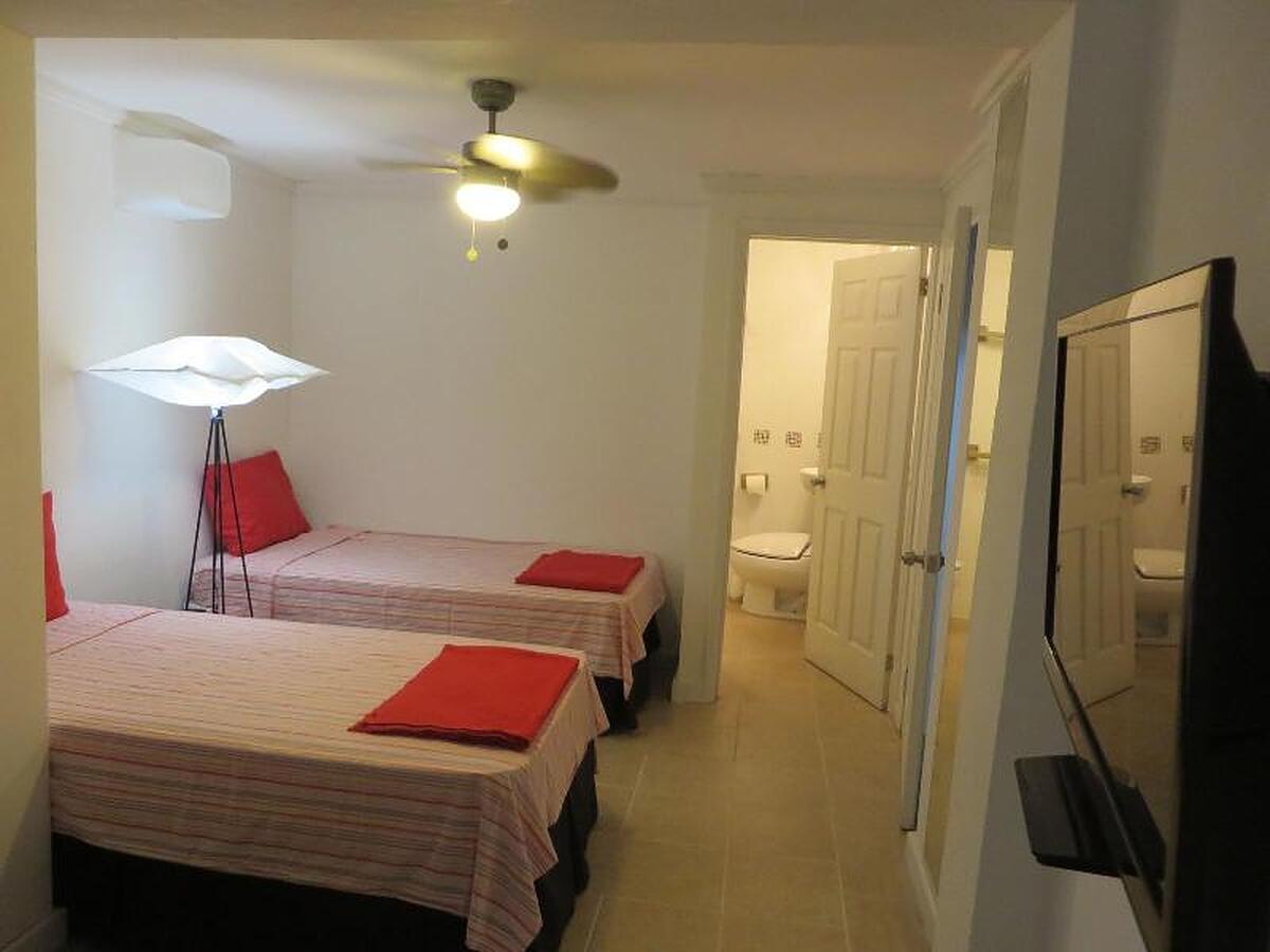 Bahasea Backpackers