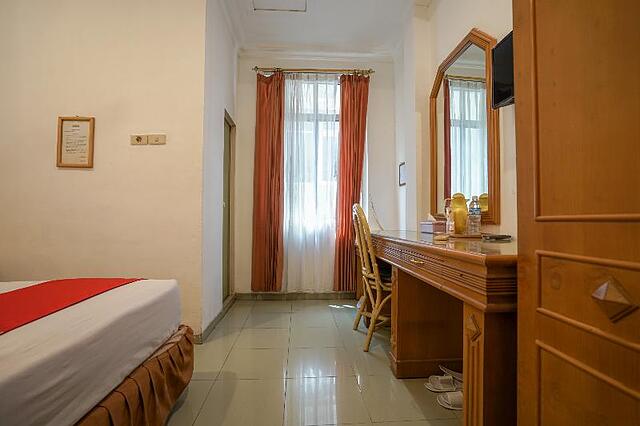 OYO 1173 Hotel Shofa Marwah
