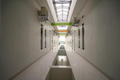 OYO 948 Vivi Residence Syariah Ii