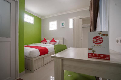 OYO 948 Vivi Residence Syariah Ii