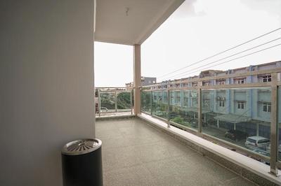 OYO 948 Vivi Residence Syariah Ii