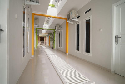 OYO 948 Vivi Residence Syariah Ii