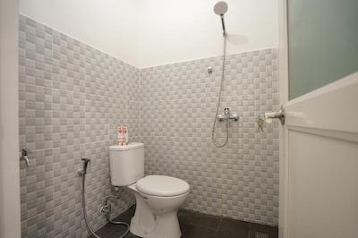 OYO 948 Vivi Residence Syariah Ii