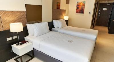 SUMMIT HOTEL TACLOBAN