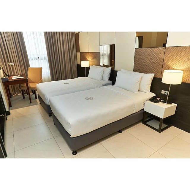SUMMIT HOTEL TACLOBAN