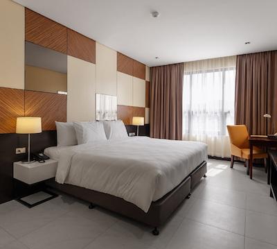 SUMMIT HOTEL TACLOBAN