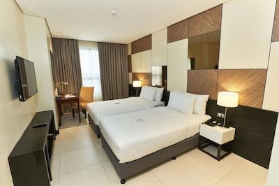 SUMMIT HOTEL TACLOBAN